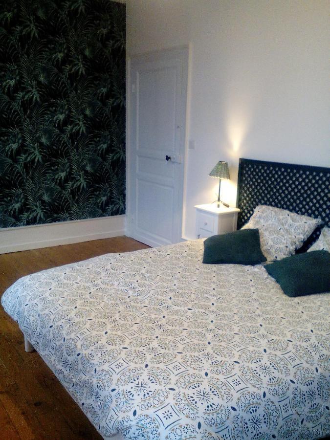 Charme D Antan Bed & Breakfast Villers-Chatel Bagian luar foto