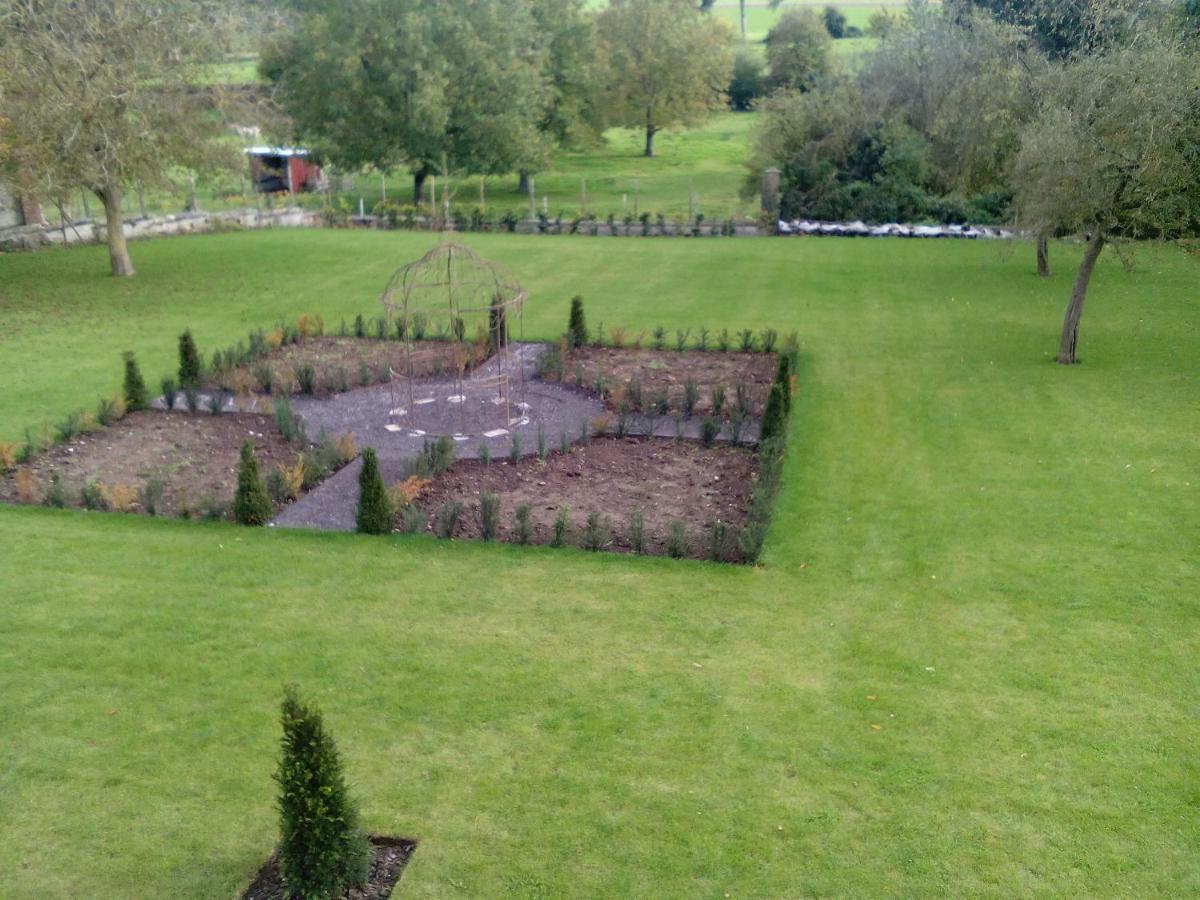 Charme D Antan Bed & Breakfast Villers-Chatel Bagian luar foto