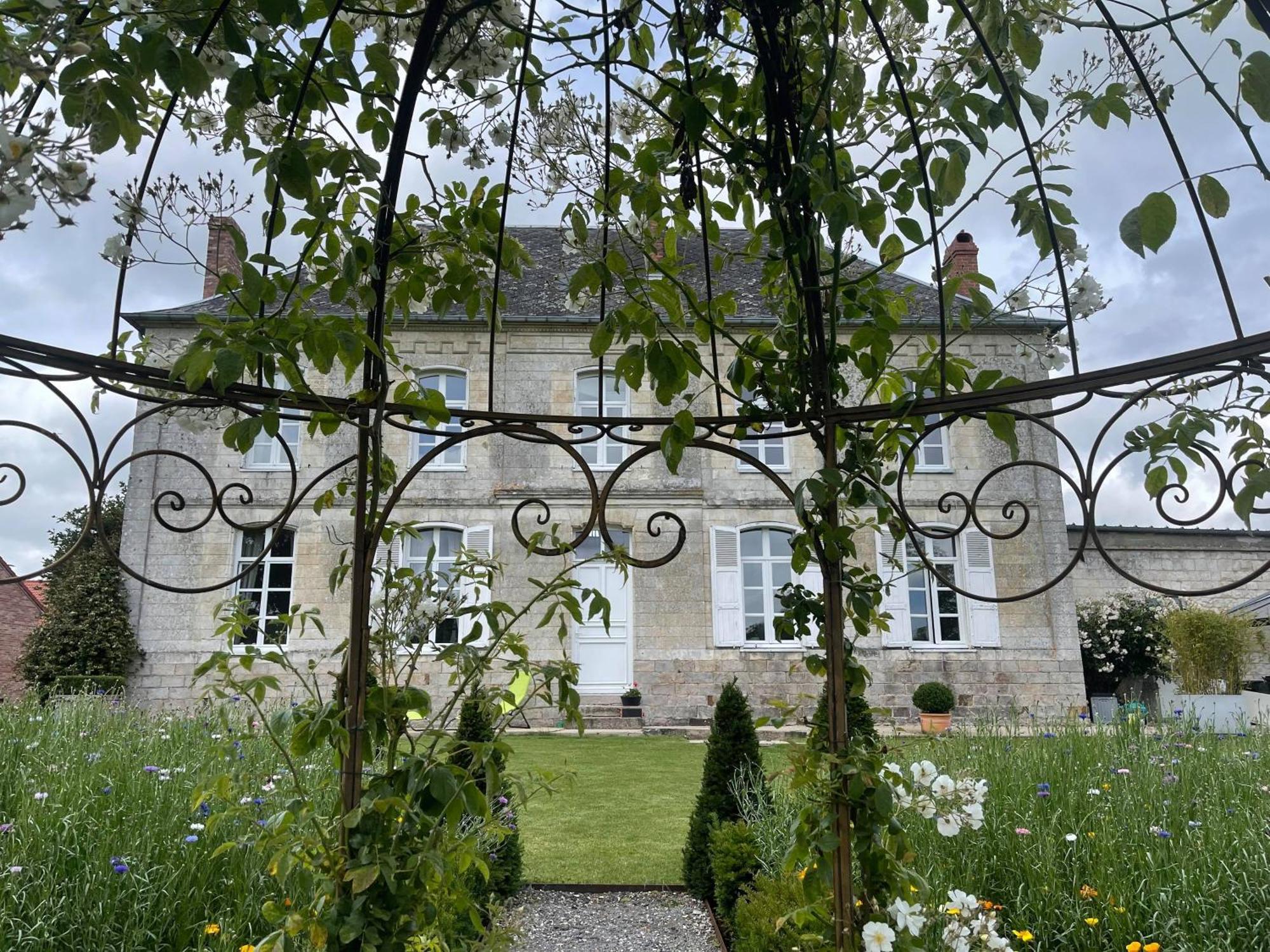 Charme D Antan Bed & Breakfast Villers-Chatel Bagian luar foto